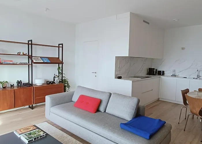 Park Tower Sea View With Pool And Gym Apartment *