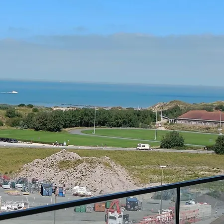 דירה Park Tower Sea View With Pool And Gym